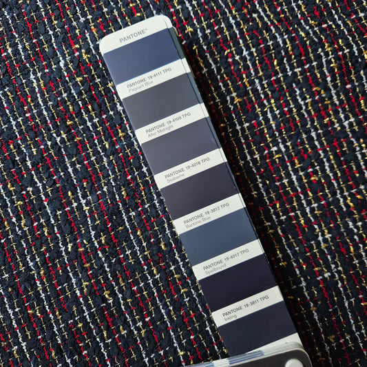 Tweed Valentino bereits mit Interfacing auf der Rückseite Inkling / 150 cm breit / M5X1X13 290g/m²