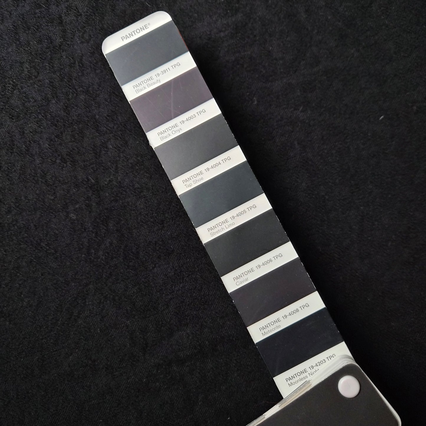 Meterware · Wollwalk · Wolle · Abstrakt · Pantone Moonless Night · 130 cm · 480 g/m²