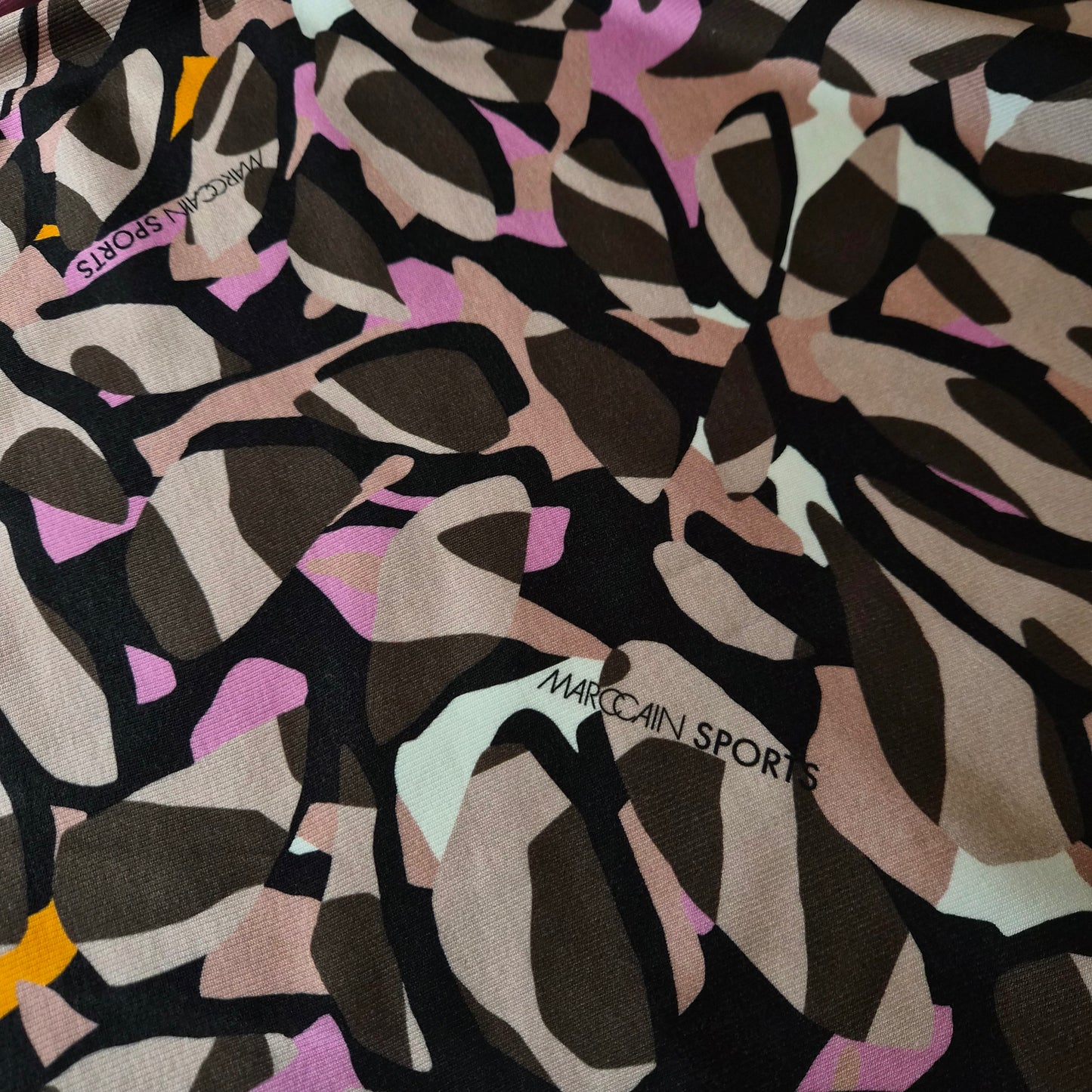 Feinripp · Baumwolle, Elasthan · Camouflage · Natur- und Pinktöne · 135 cm · 180 g/m² · Meterware
