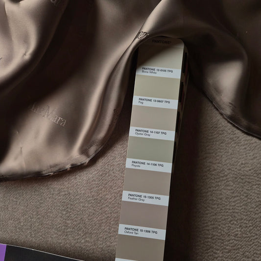 Kombipaket · Mantelstoff · Kaschmir · Pantone Oxford Tan · Stoff 325×150 cm + Viskosefutter 125×140 cm
