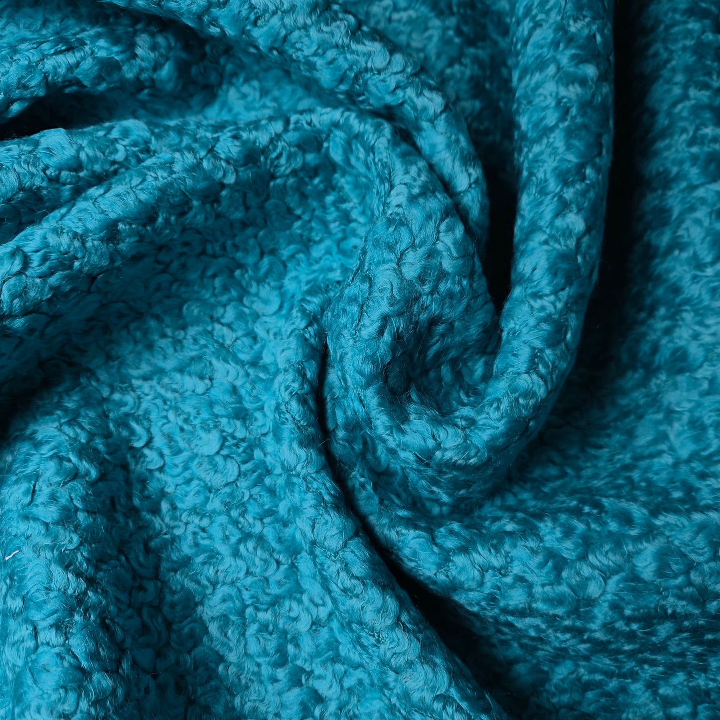 Meterware · Bouclé · Wolle · Uni · Pantone Tile Blue · 145 cm · 600 g/m²
