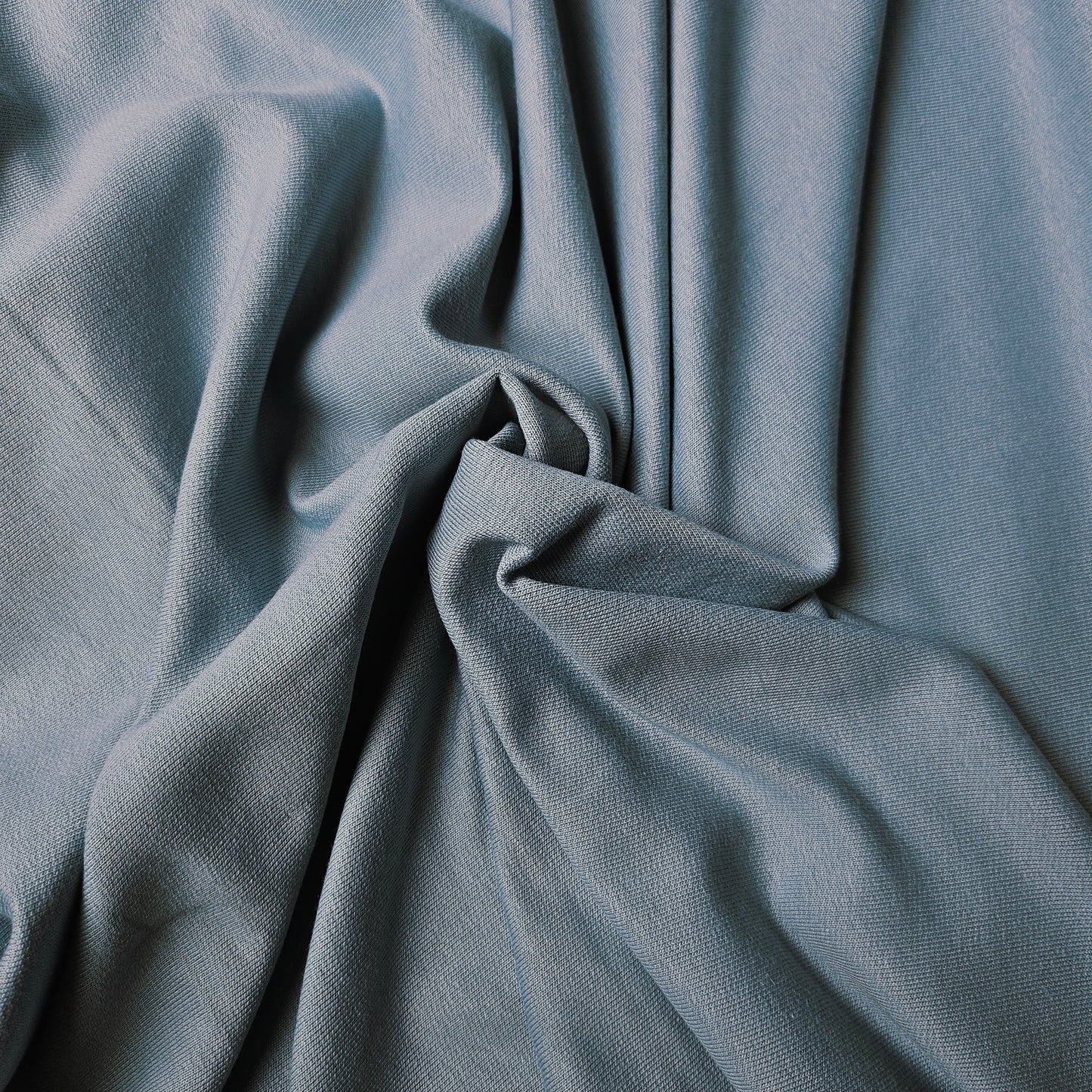Meterware · Sweat · Baumwolle · Pantone Forget-Me-Not · 170 cm