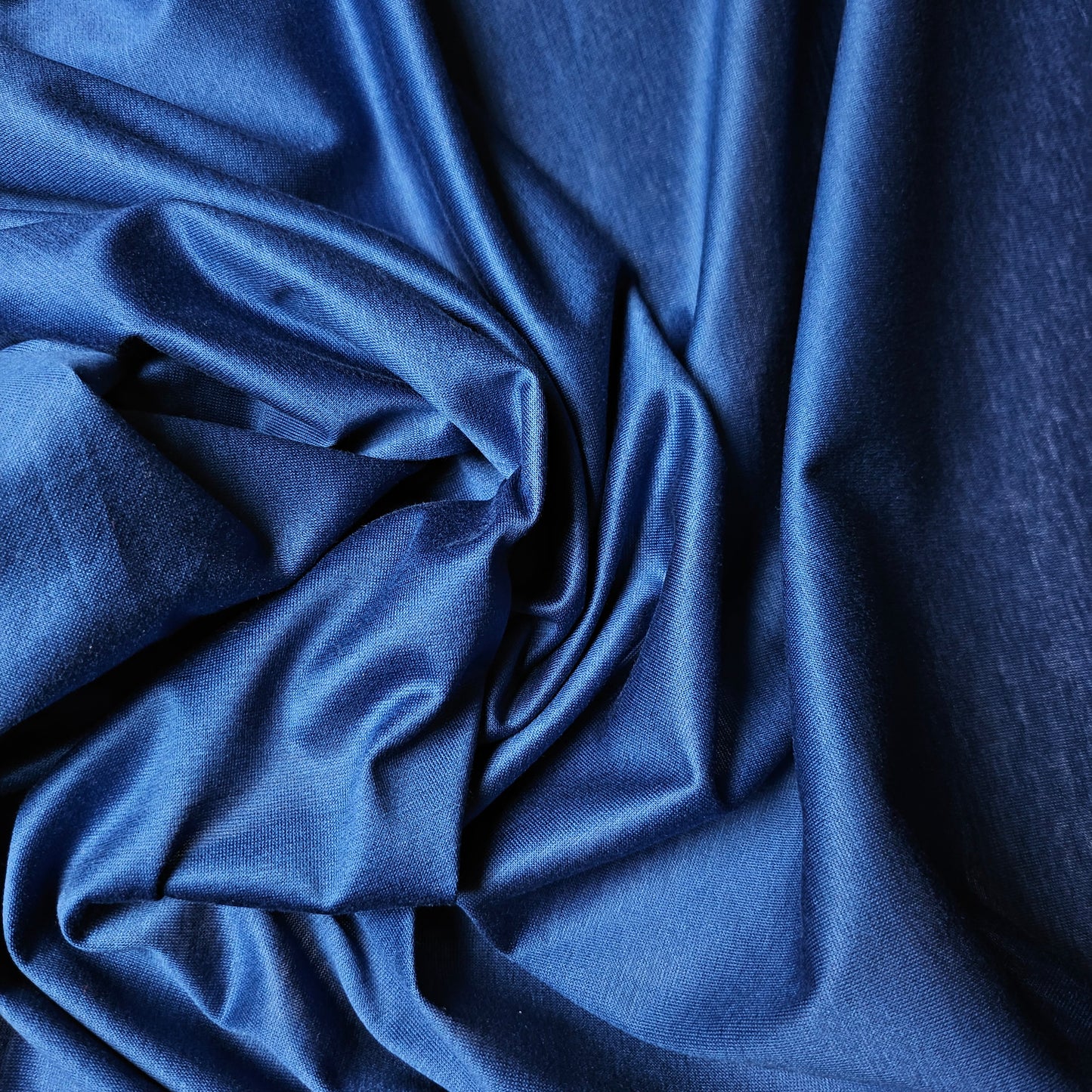 Jersey · Baumwolle · Uni · Pantone Lapis Blue Muster Uni · 145 cm · 120 g/m² · Meterware