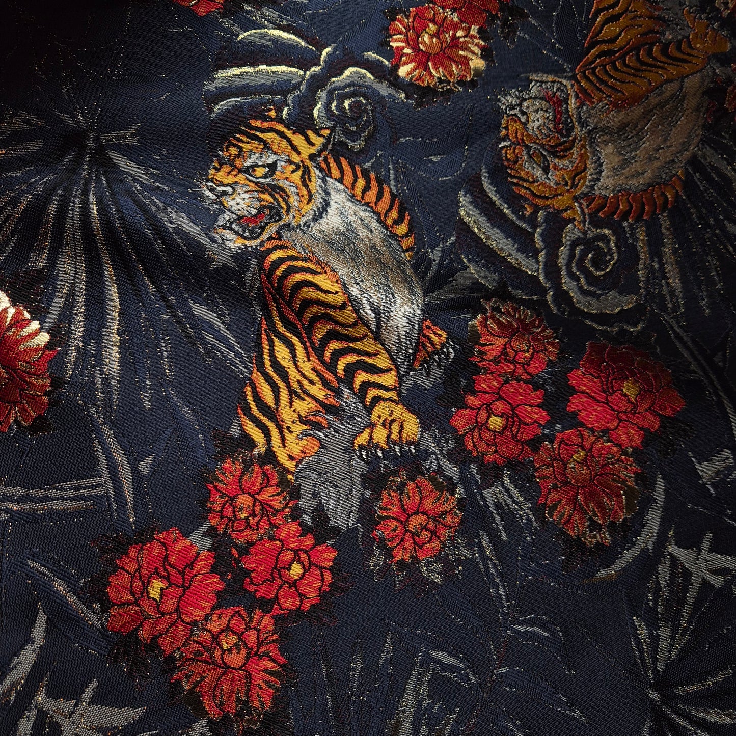 Meterware · Jacquard · Mit Lurex · Baumwolle, Polyester, Lurex · Pantone Naval Academy · 155 cm · 280 g/m²