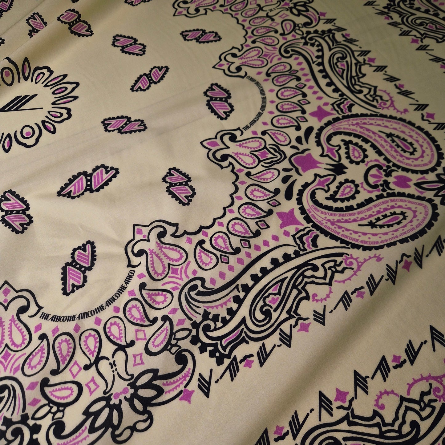 Poplin · Baumwolle · Bandana · Gelbtöne · 90×140 cm · Panel