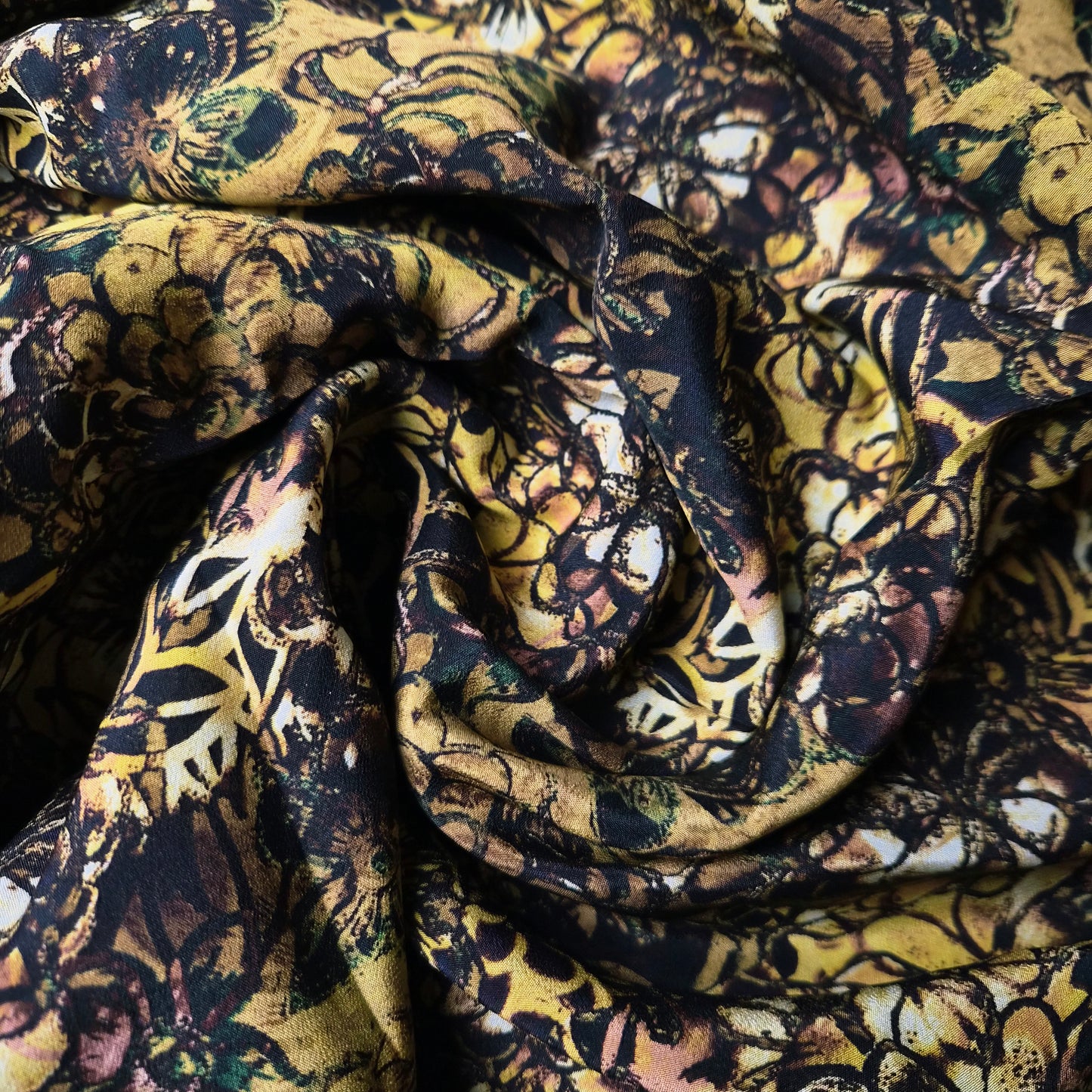 Einzelstück · Georgette · Seide · 280×140 cm