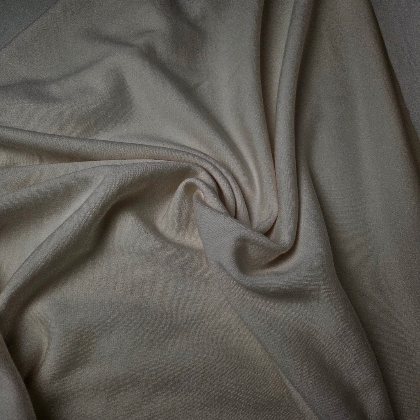 Meterware · Sweat · Gebürstet · Baumwolle, Wolle, Seide · Uni · Pantone Marshmellow · 150 cm