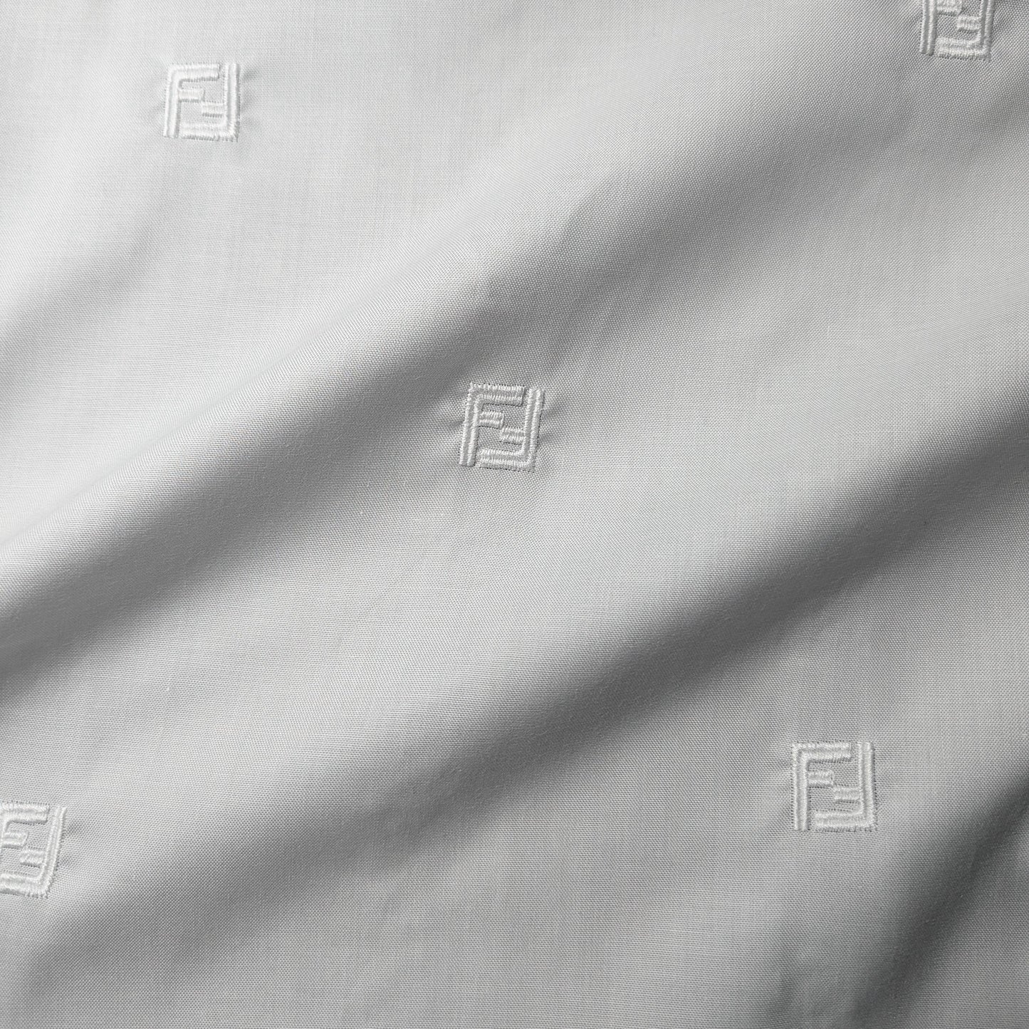 Poplin · bestickt · Baumwolle · Logo · Weiß · 150 cm · Meterware