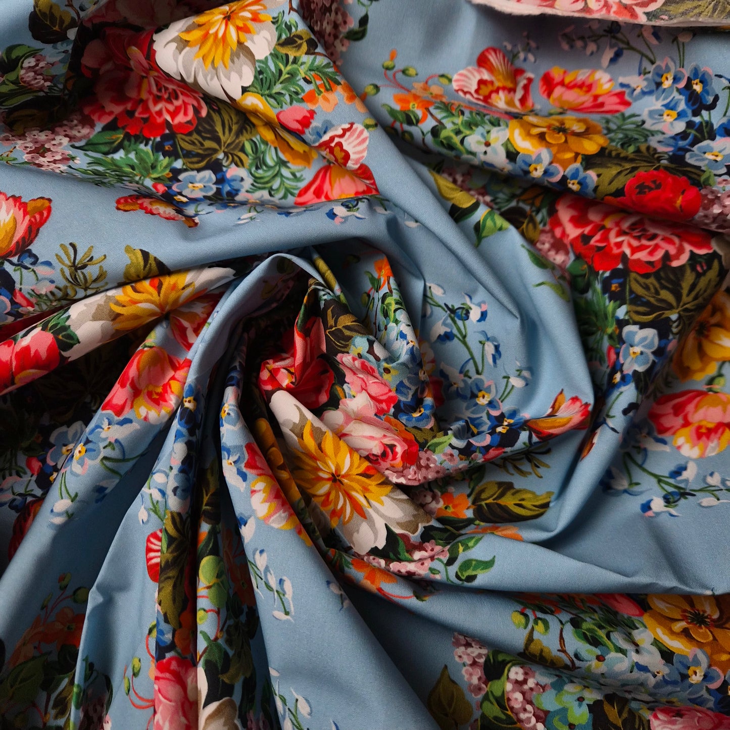 Poplin Baumwolle Gucci floral hellblau mit pastelltönen Einzelstück 130 cm x 150 cm