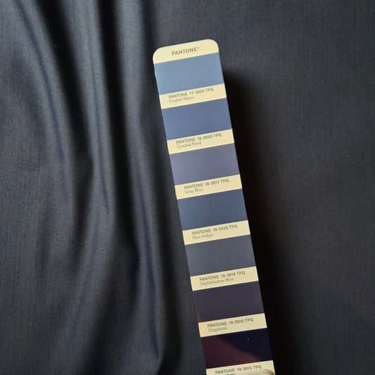 Jackenstoff · Wolle, Nylon · Uni · Pantone Nightshadow Blue · 150 cm · 210 g/m² · Meterware