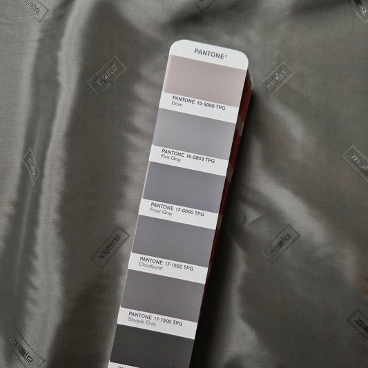 Meterware · Futterstoff · Viskose · Logo · Pantone Flint Gray · 145 cm · 80 g/m²