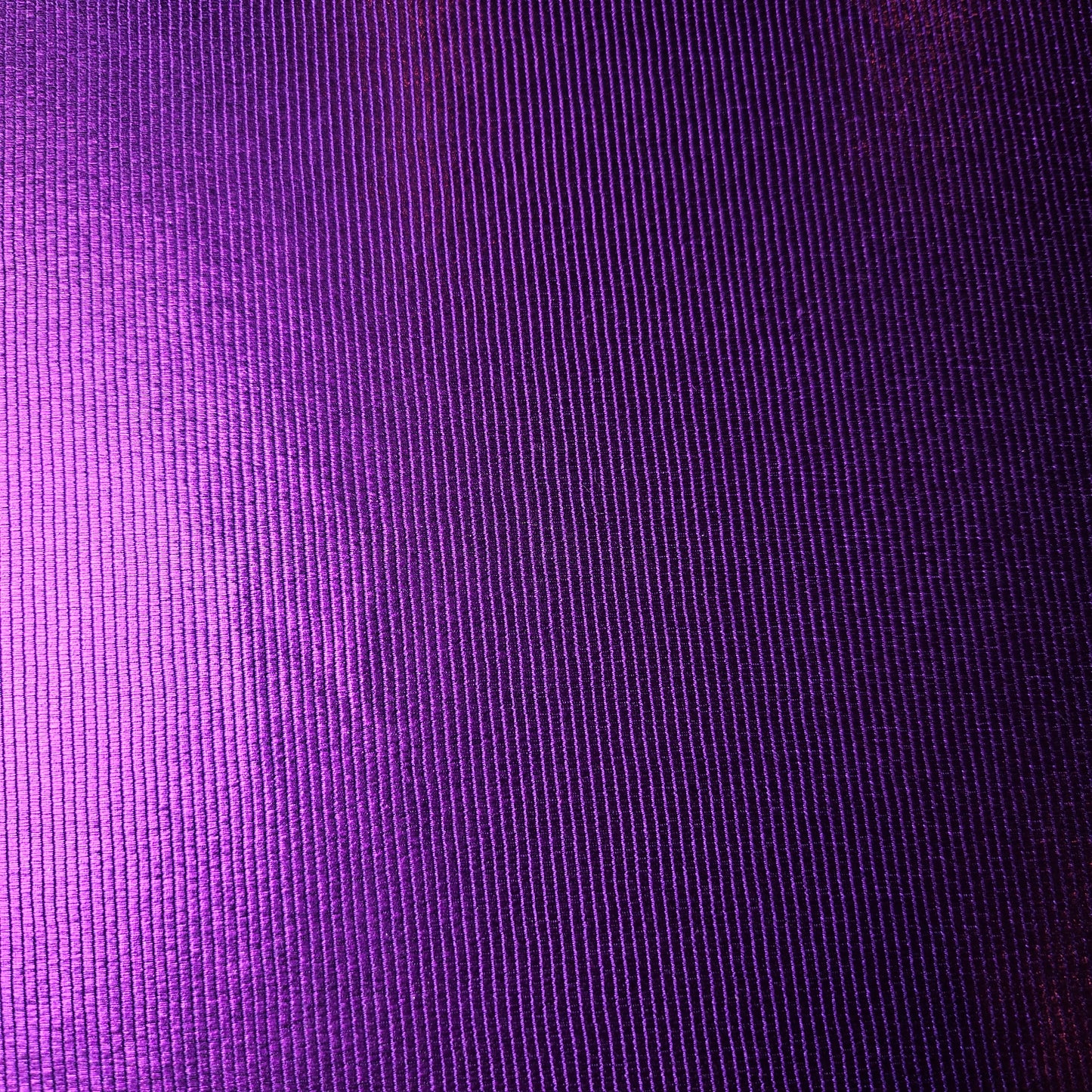 Cord, Pantone Tillandsia Purple · 140×120 cm