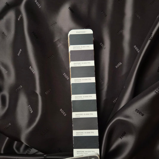Meterware · Futterstoff · Viskose · Logo · Pantone Black Onyx · 140 cm · 80 g/m²