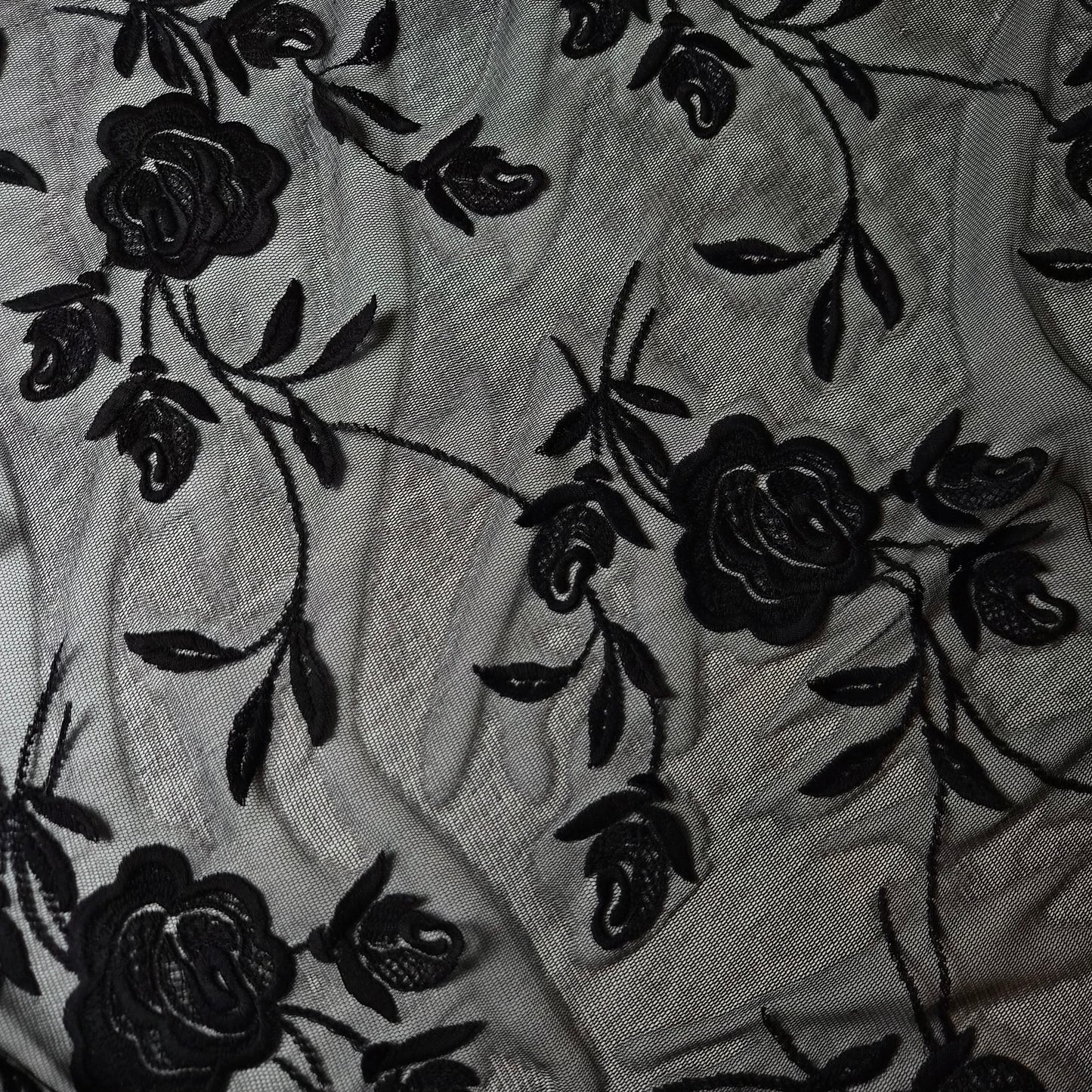 Seide, Caviar · 120 cm