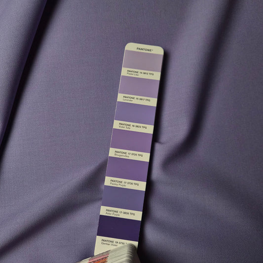 Meterware · Anzugstoff · Wolle · Pantone Violet Tulip · 150 cm