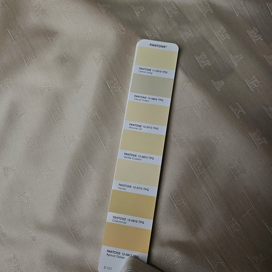 Futter · Viskose · Logo · Pantone Cloud Cream · 150 cm · 80 g/m² · Meterware