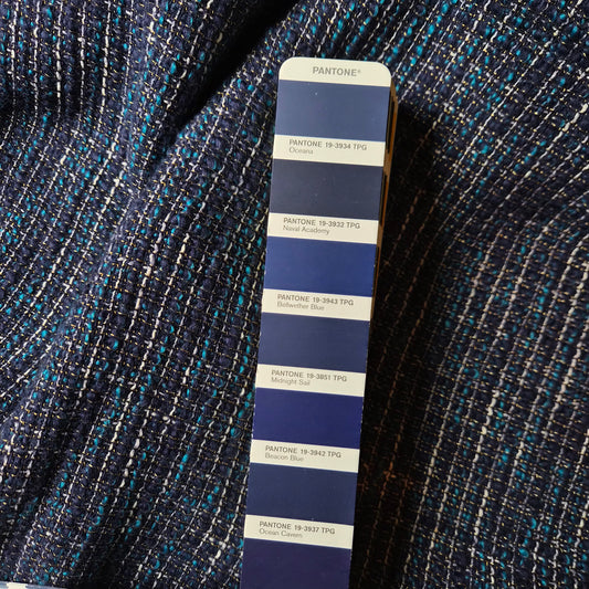 Tüll, Lurex, Tweed, Pantone Naval Academy · 300×160 cm