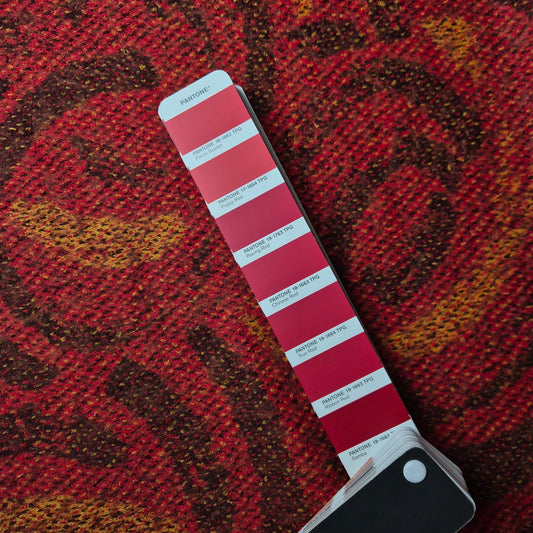 Gekochte Wolle · Wolle · Swirl · Pantone True Red, Rot- und Gelbtöne · 120 cm · 400 g/m² · Meterware