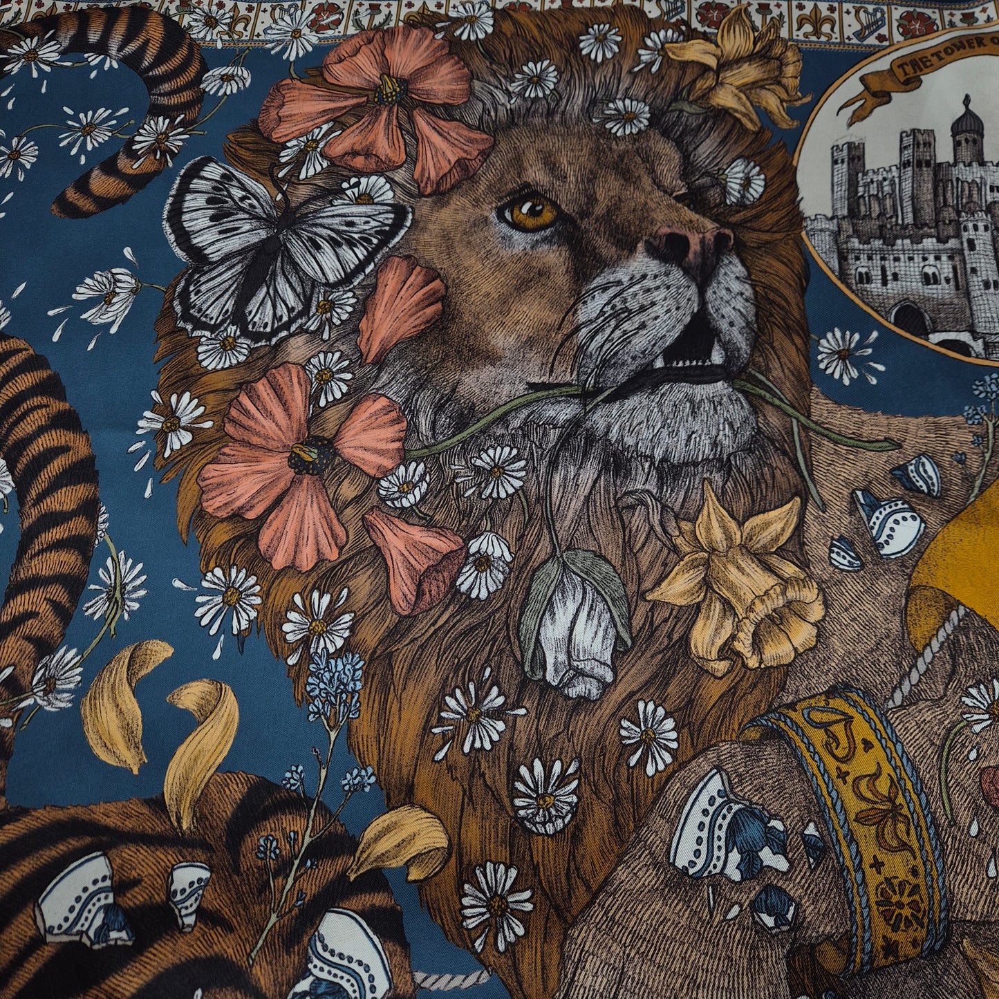 Twill · Seide · Bildmotiv · Petroltöne · 140×140 cm · Schalpanel