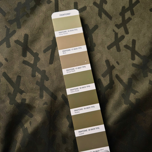 Jacquard · Polyester · Abstrakt · Pantone Lizard · 145 cm · 140 g/m² · Meterware