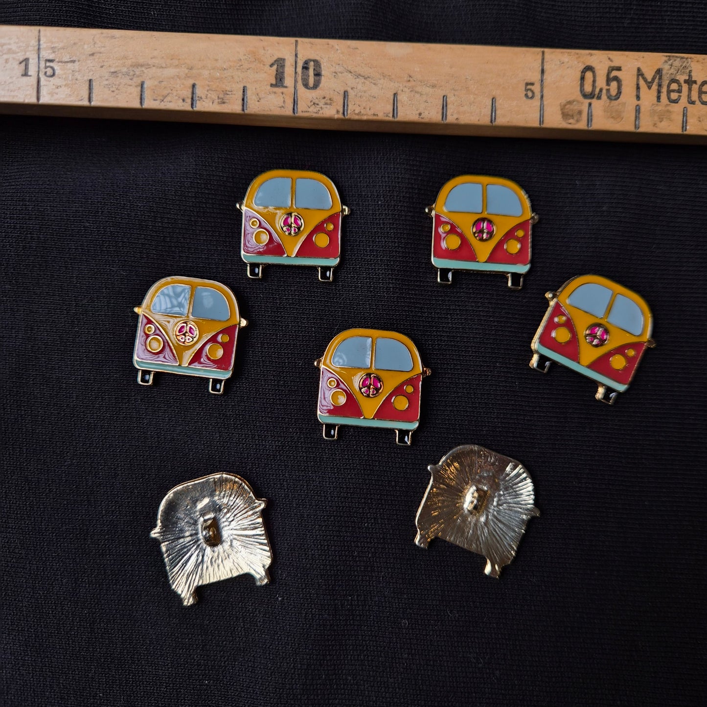 Kurzware · Knopf · Emailliert · 2,5×2,5 cm