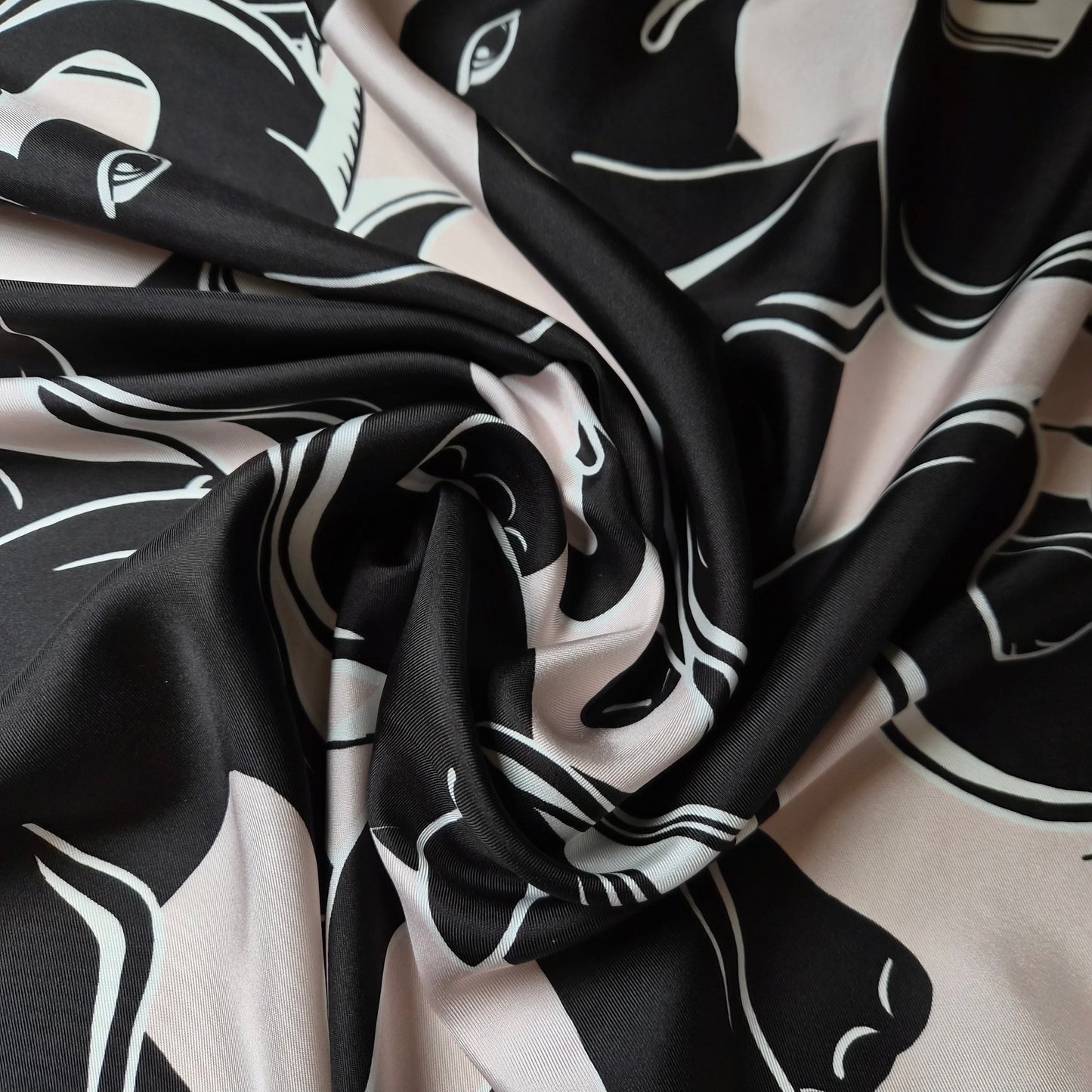 Seide, Twill, Delicacy · 140 cm