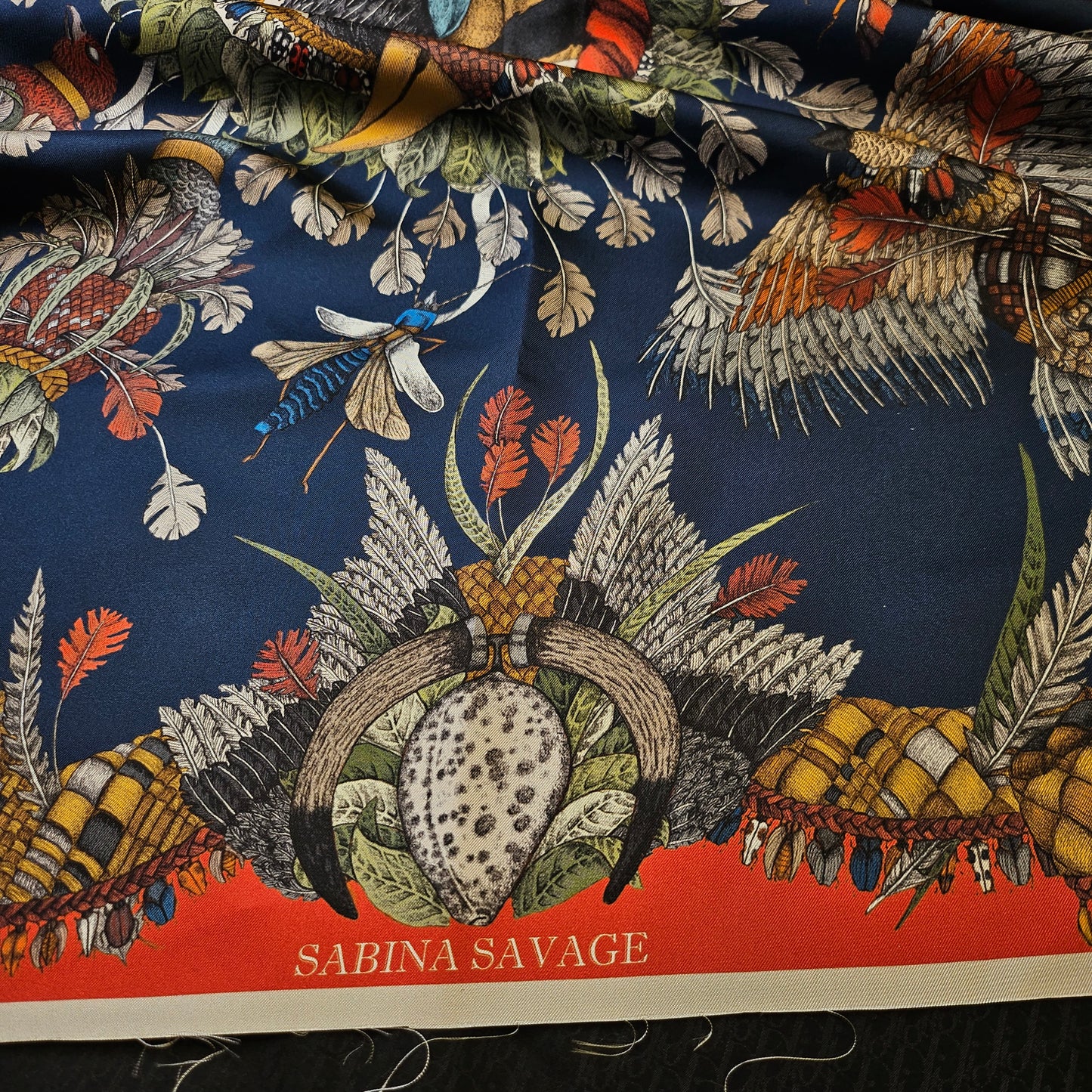 Panel, Seide · 90×90 cm