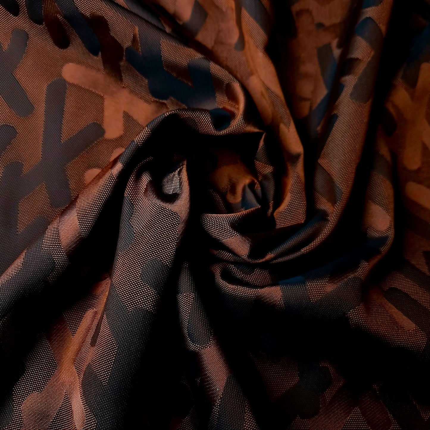 Jacquard · Polyester · Abstrakt · Pantone Copper Coin · 145 cm · 160 g/m² · Meterware