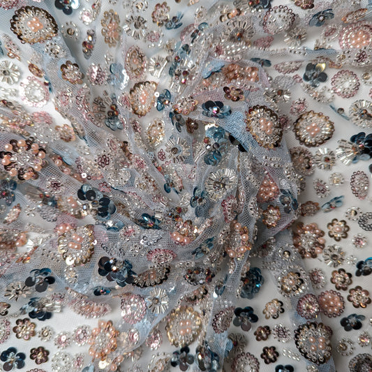 Tüll bestickt · Tüll, Perlen · Floral · 130 cm · Meterware