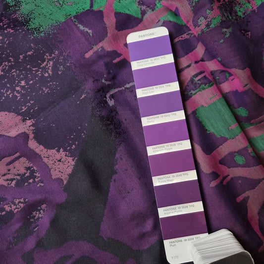 Imperial Purple Muster / Polyester Einzelstück 300 cm x 150 cm / S5X1X006