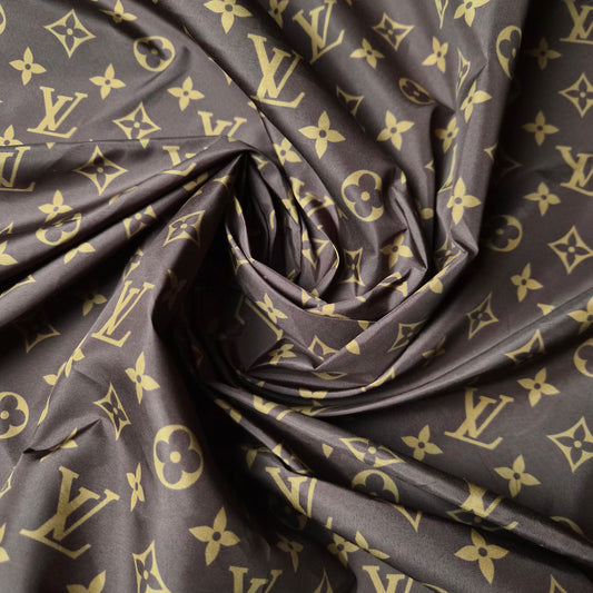 Einzelstück · Windbreaker · Kunstfaser · Logo · Gelb- und Brauntöne · 260×145 cm