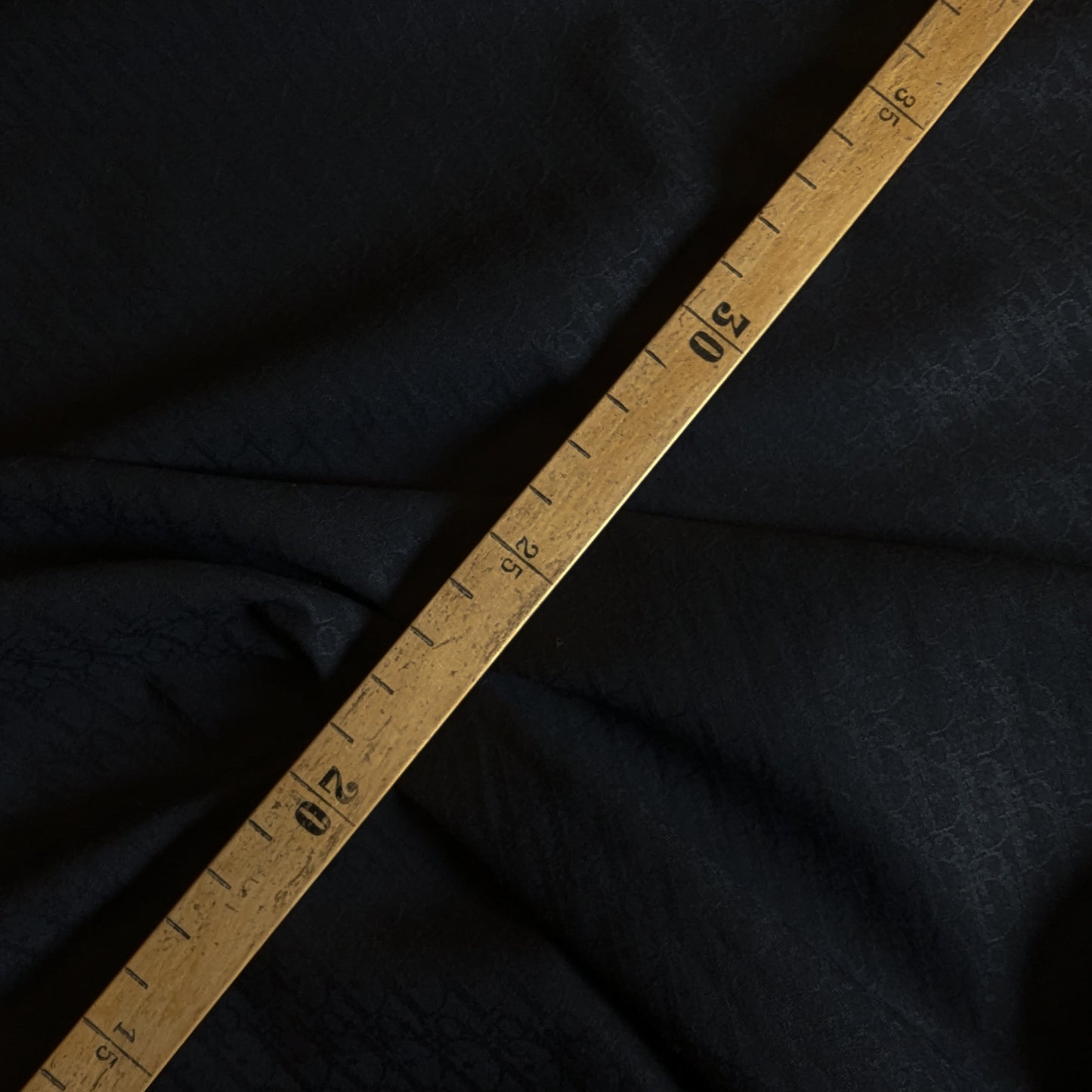 Jacquard, Poplin, Pantone Black · 163 cm 100g/m2