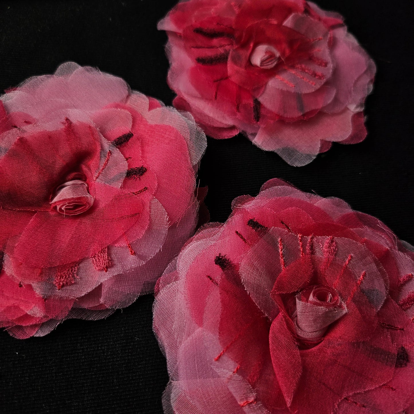 Deadstock · 8×8 cm