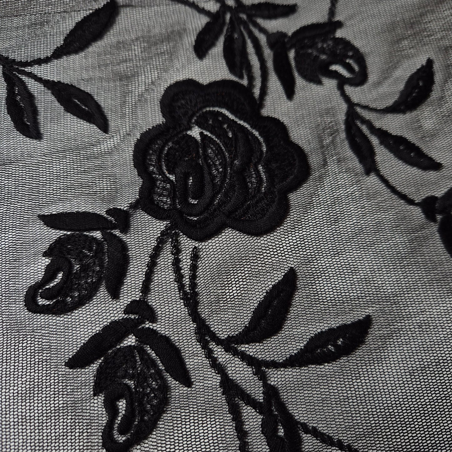 Seide, Caviar · 120 cm