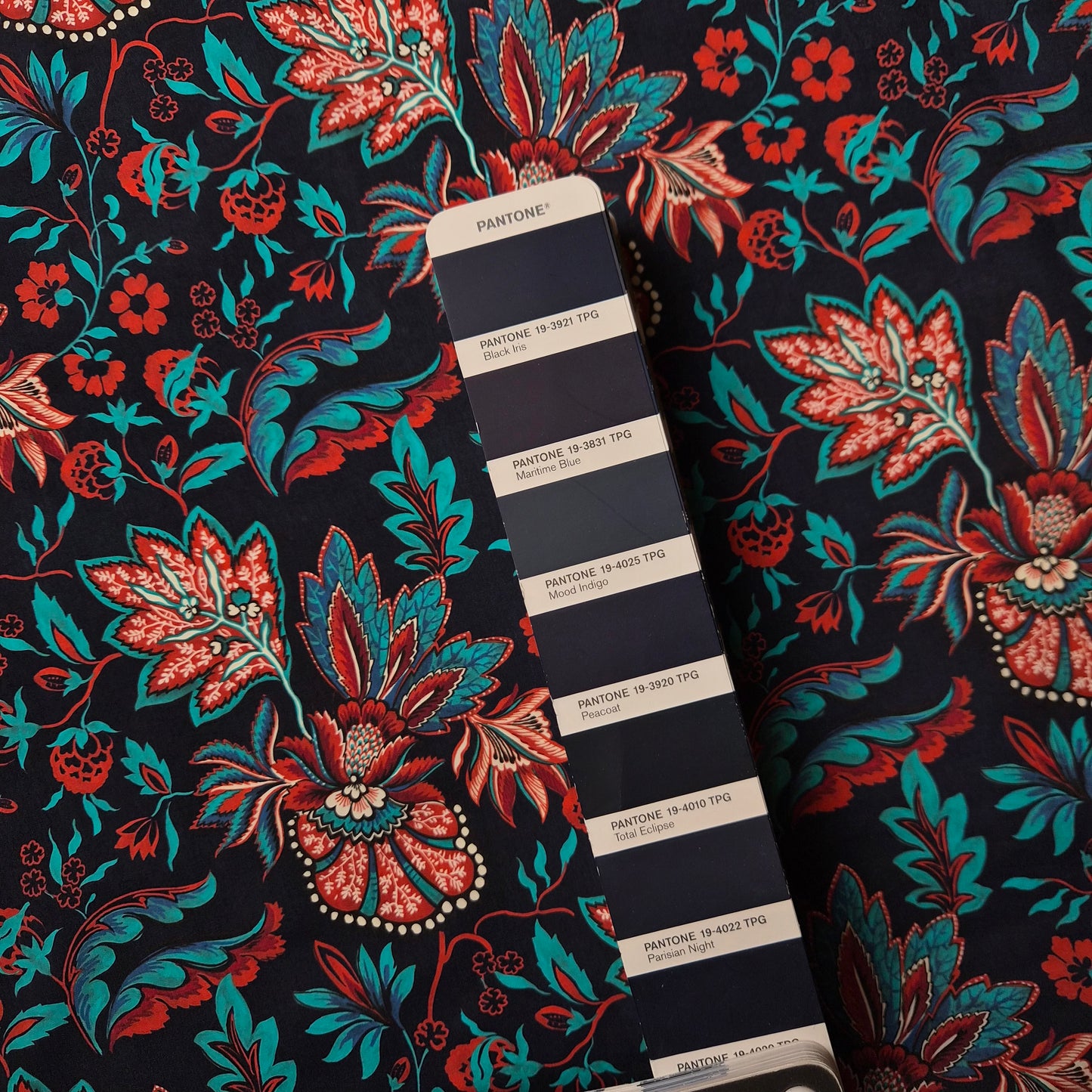 Einzelstück · Windbreaker · Polyester · Floral · rose und türkistöne · 120×145 cm