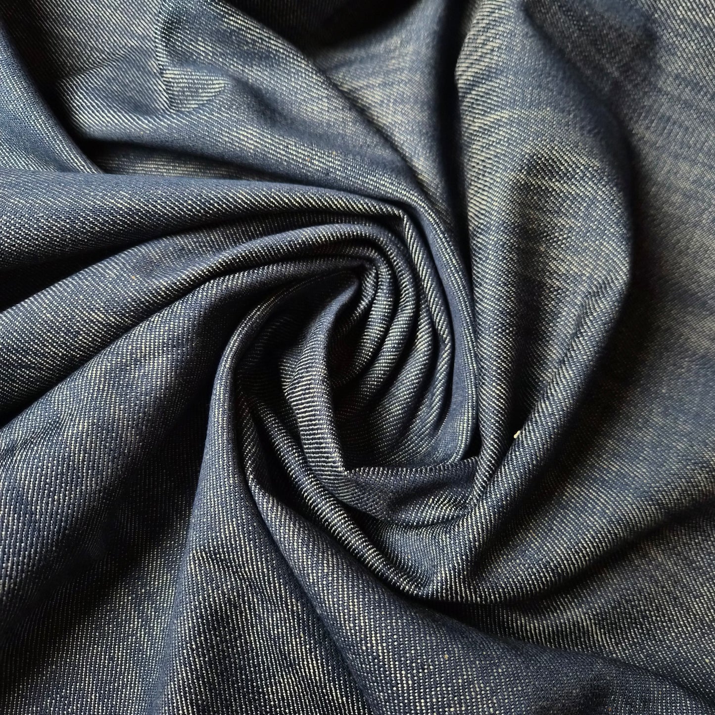 Denim · Baumwolle, Elasthan · Melange · Dunkelblau · 320×145 cm · Einzelstück