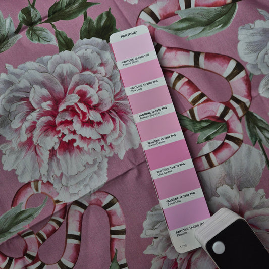 Baumwolle etwas dickerer Poplin Deadstock Gucci Blumen und Schlangen in XXL / Sweet Dreams  Einzelstück 170 cm x 150 cm