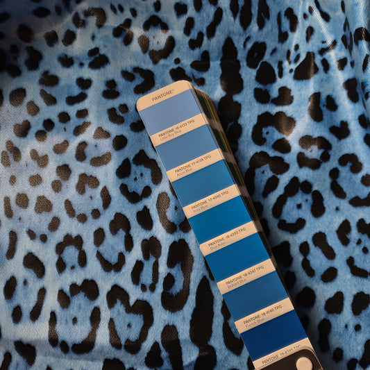 Einzelstück · Denim · Baumwolle · Animal · 225×150 cm