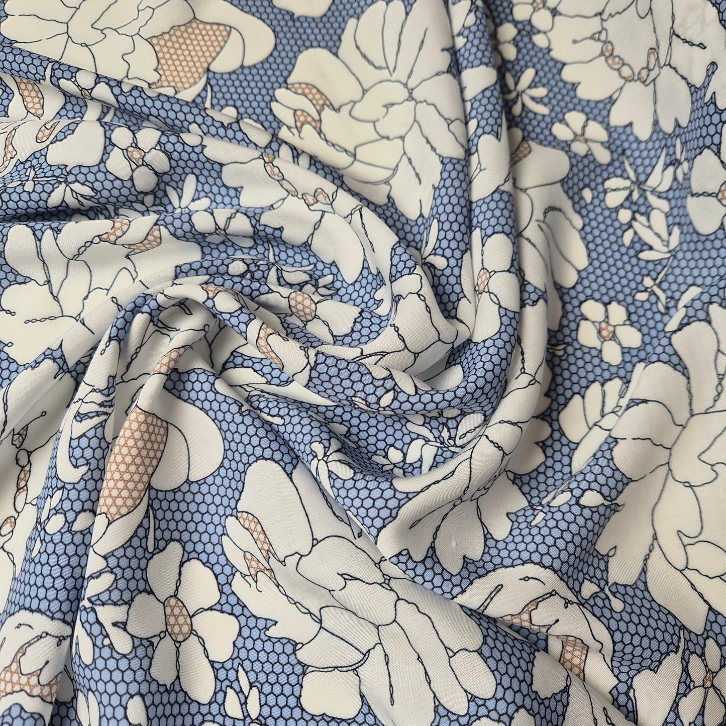 Meterware · Poplin, Viskose, Pantone Lucent White ideal · 150 cm 90g/m2