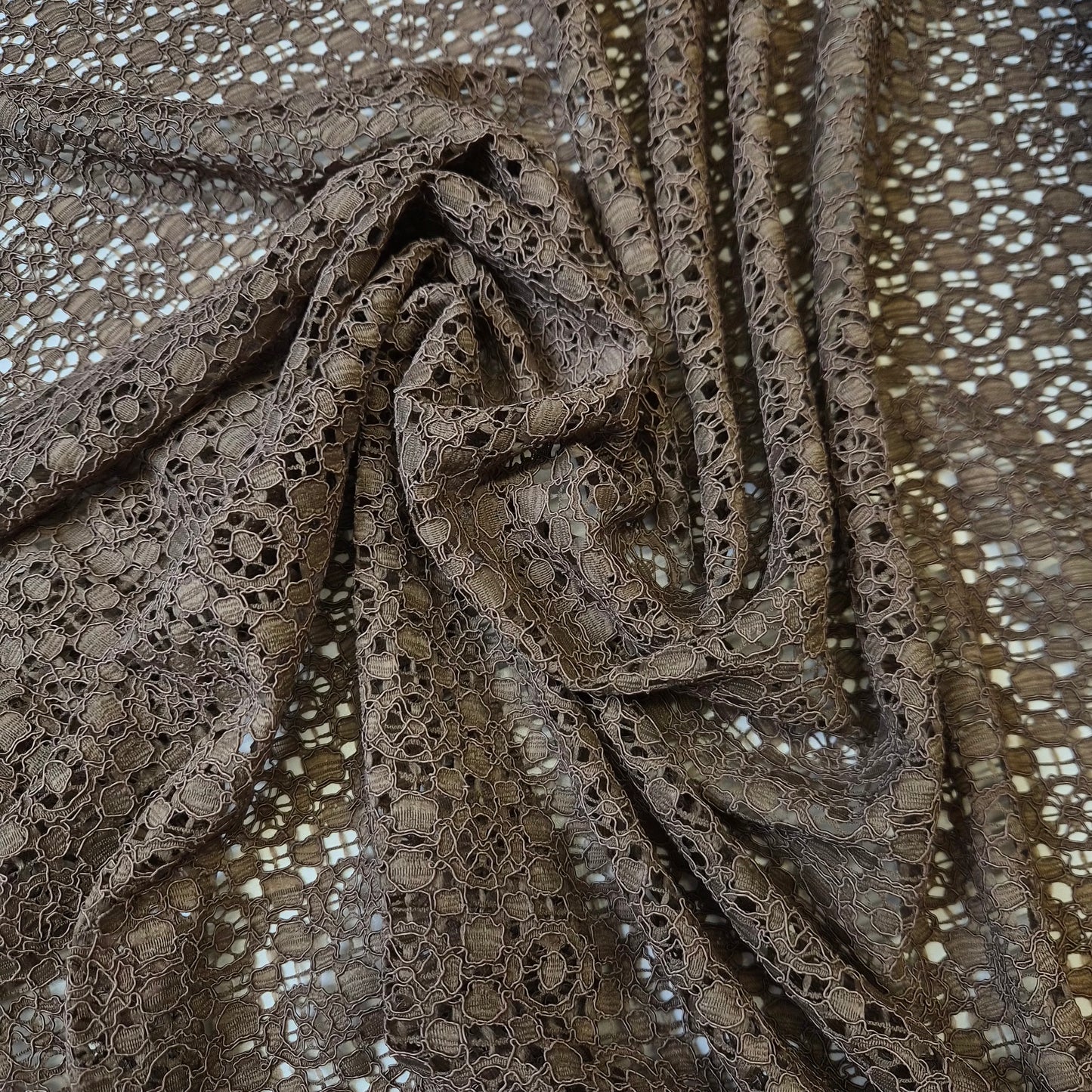 Polyester, Spitze, Cocoa Crème · 140 cm 200g/m2