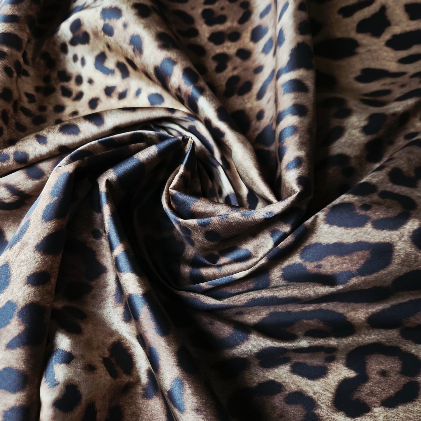 Windbreaker · Polyester · Animal · Farbe: Braun- und Schwarztöne · 140 cm · 100 g/m² · Meterware