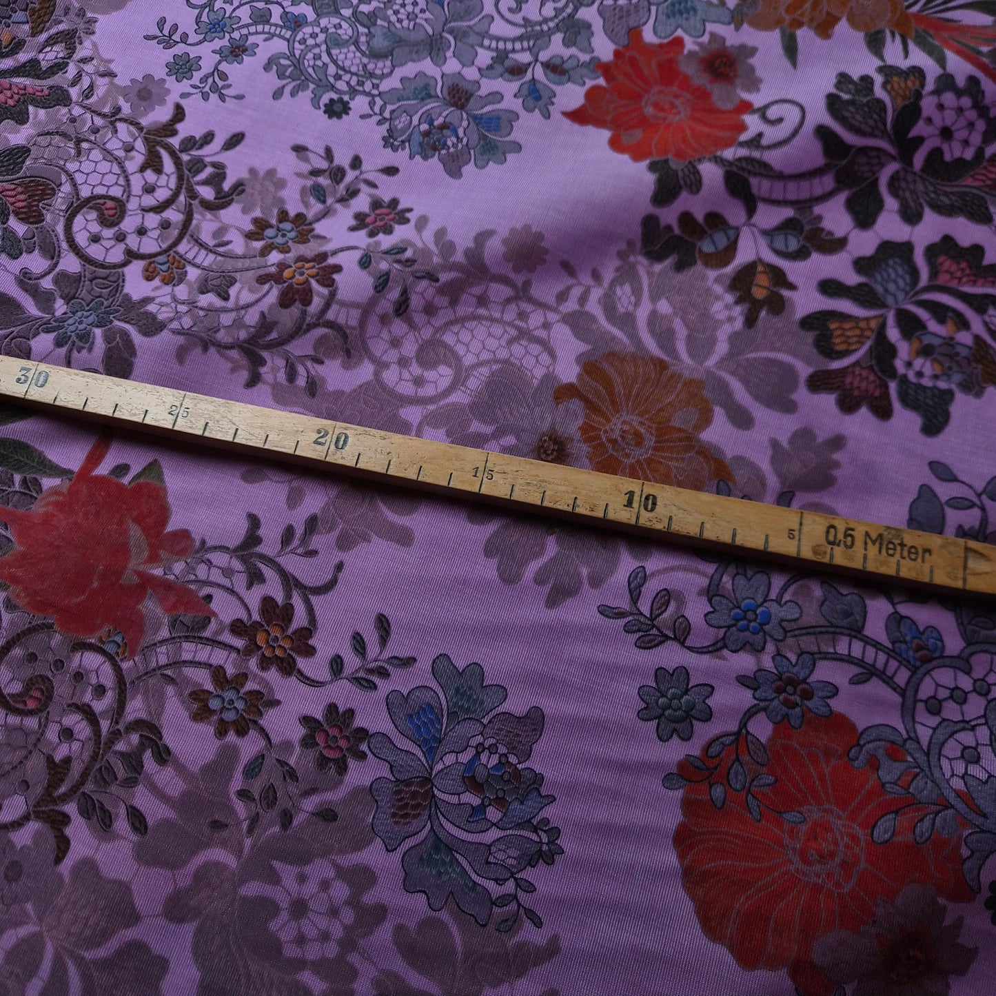 Meterware · Poplin · Baumwolle · Floral · Pantone Violet Tulle · 150 cm · 100 g/m²