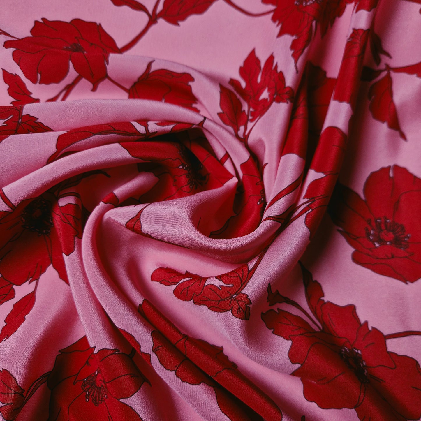 Meterware · Seide · Blumen · Pantone Sachet Pink · 140 cm · 70 g/m²