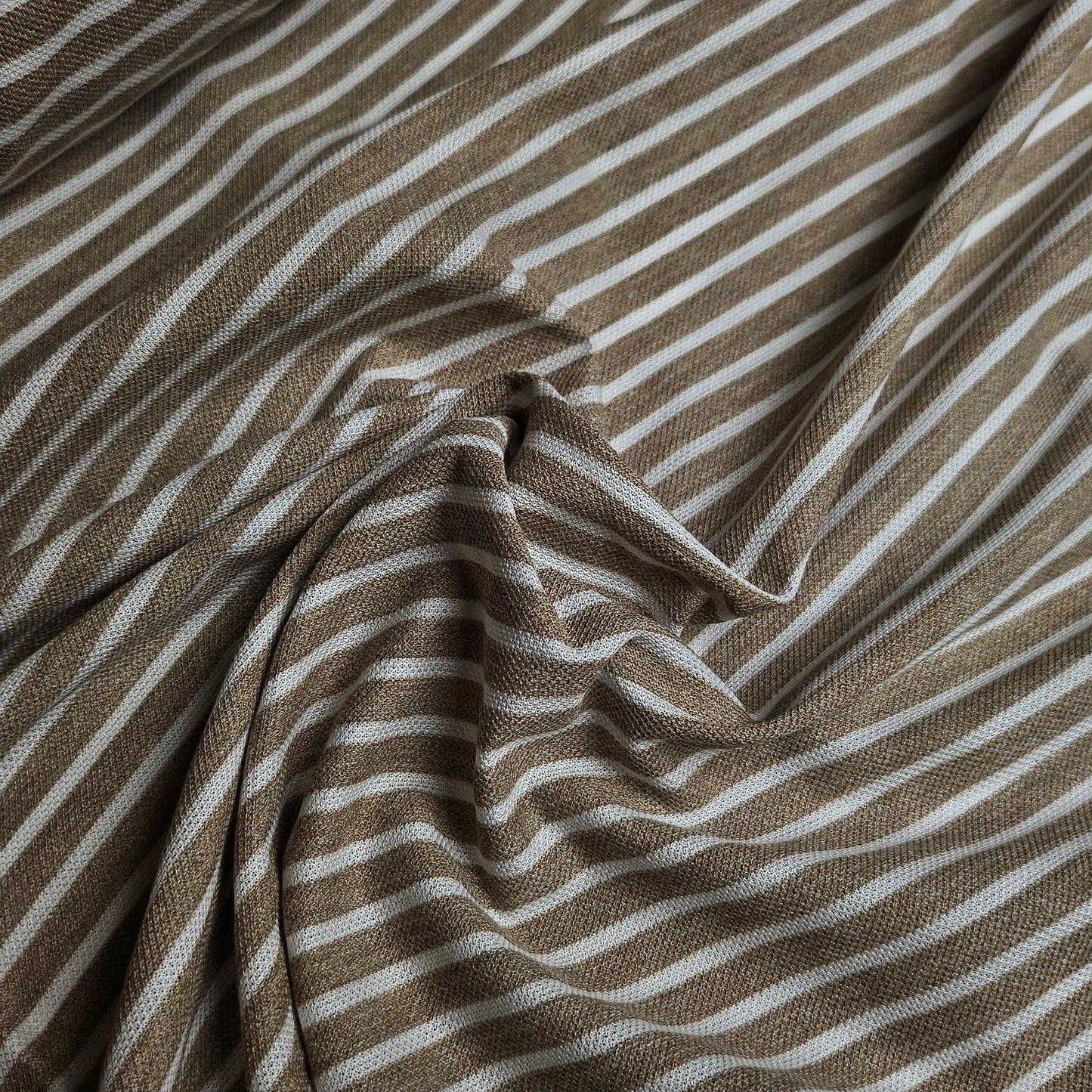 Piqué · Baumwolle · Gestreift · Braun und Weißtöne · 165 cm · 190 g/m² · Meterware