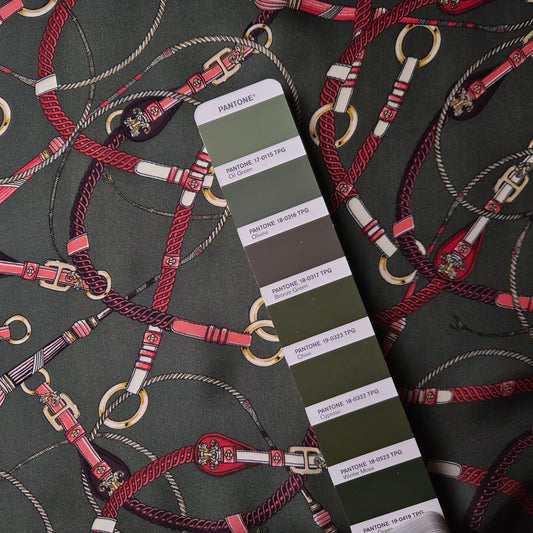 Satin · Viskose · Horsebit · Farbe: Grün- und Brauntöne · 140 cm · 100 g/m² · Meterware