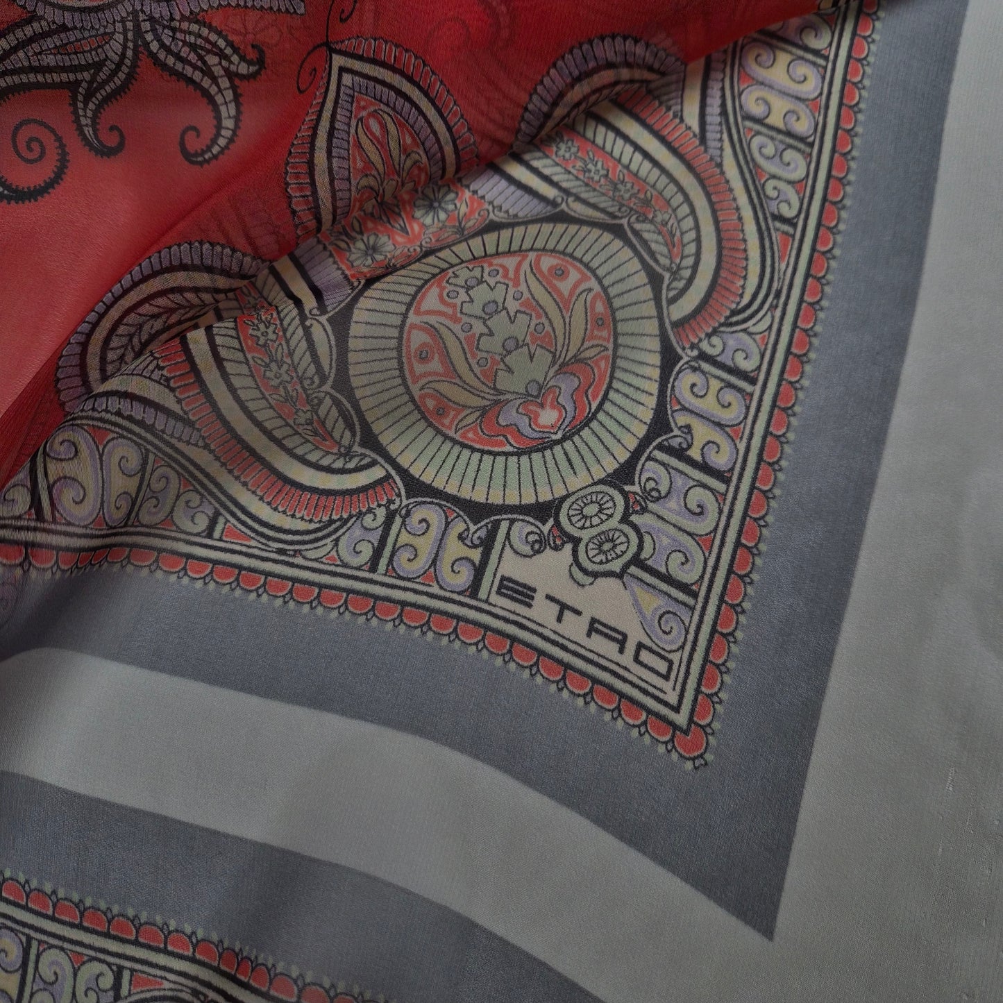 Panel, Seide, Chiffon · 140×140 cm