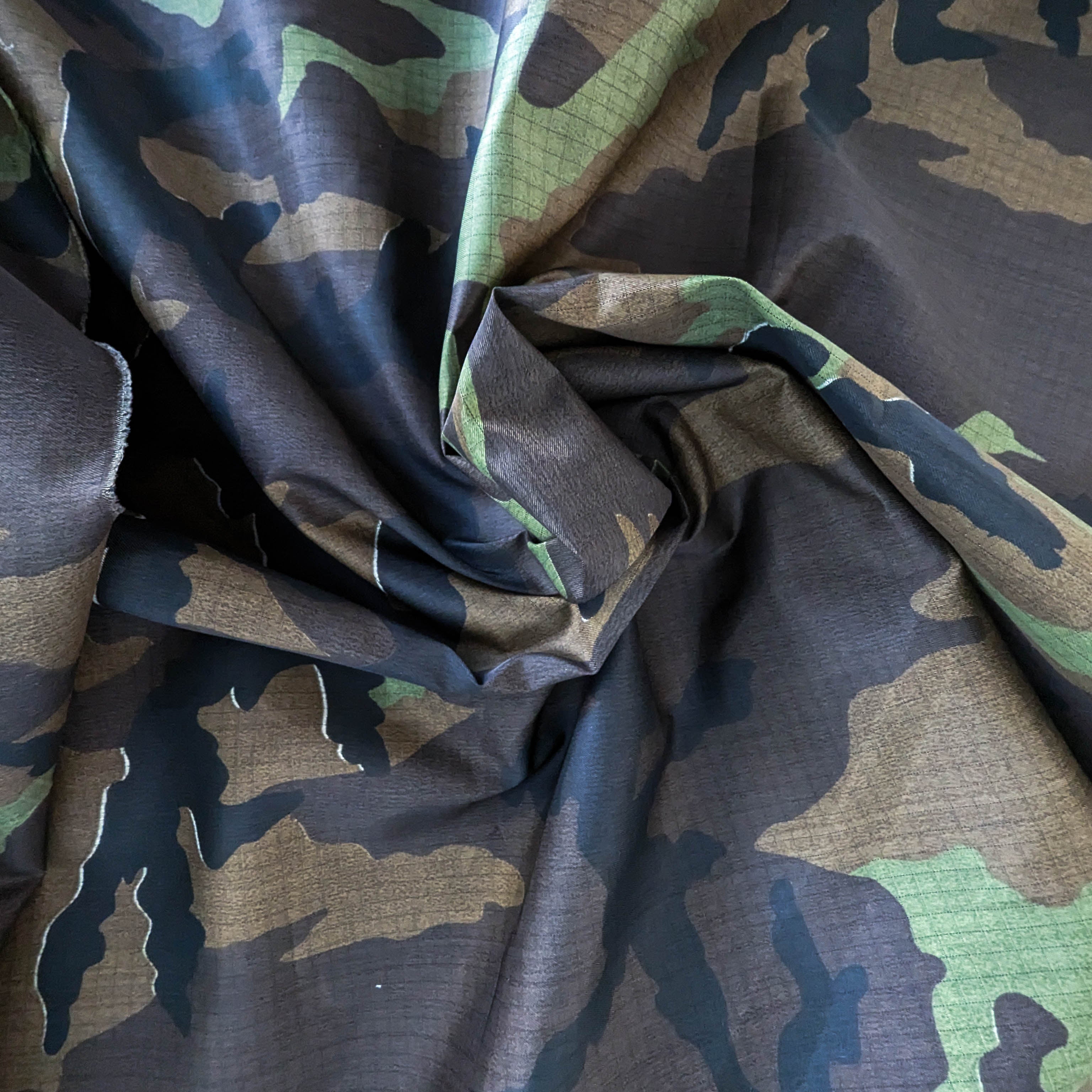 Camouflage Jackenstoff 220 cm
